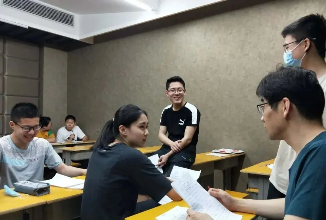 课改之后语文无捷径:山东统一中考【语文】综合素养答题训练课程核心-第69张图片-四季读书网