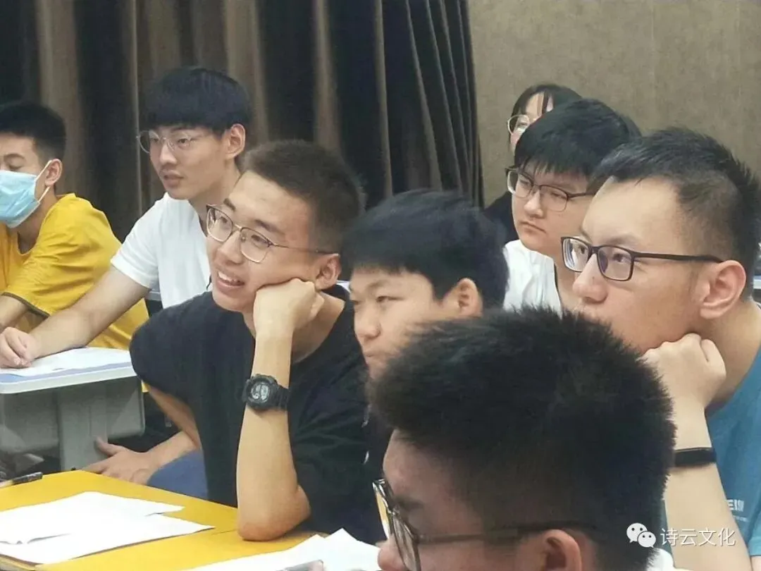 课改之后语文无捷径:山东统一中考【语文】综合素养答题训练课程核心-第85张图片-四季读书网
