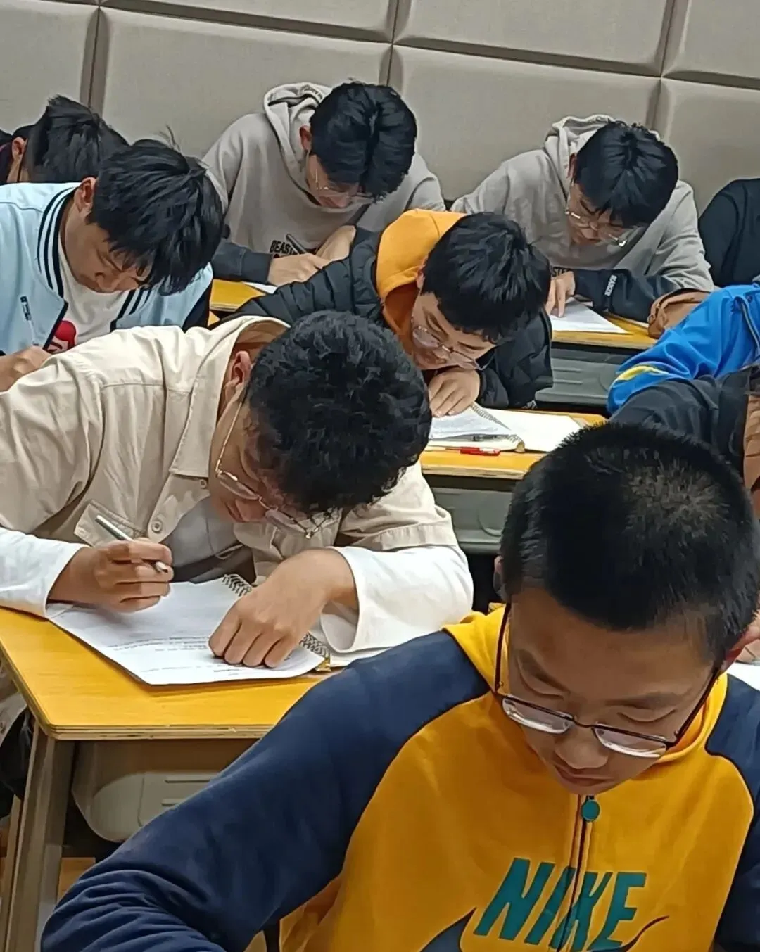 课改之后语文无捷径:山东统一中考【语文】综合素养答题训练课程核心-第87张图片-四季读书网