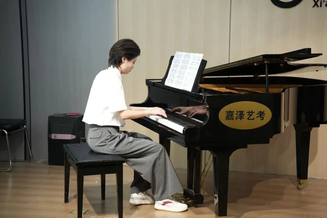 月考|嘉泽艺考七月份专业课模拟考顺利举行-第91张图片-四季读书网 月考|嘉泽艺考七月份专业课模拟考顺利举行-第91张图片-四季读书网