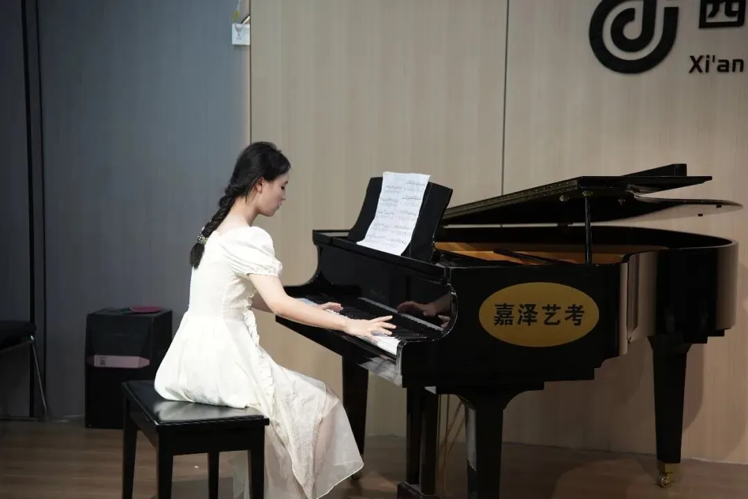 月考|嘉泽艺考七月份专业课模拟考顺利举行-第106张图片-四季读书网 月考|嘉泽艺考七月份专业课模拟考顺利举行-第106张图片-四季读书网