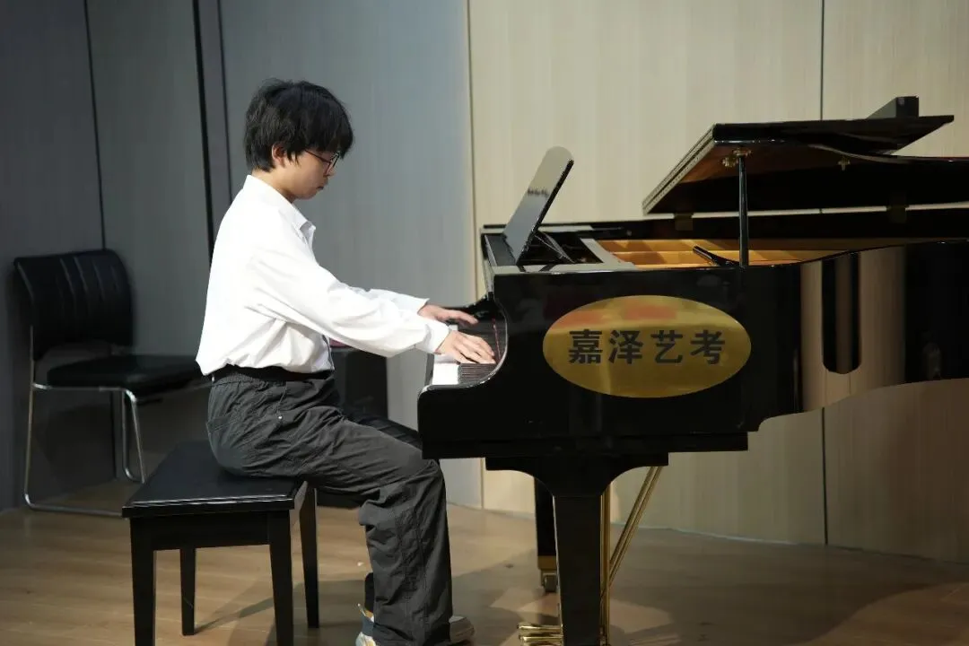 月考|嘉泽艺考七月份专业课模拟考顺利举行-第110张图片-四季读书网 月考|嘉泽艺考七月份专业课模拟考顺利举行-第110张图片-四季读书网