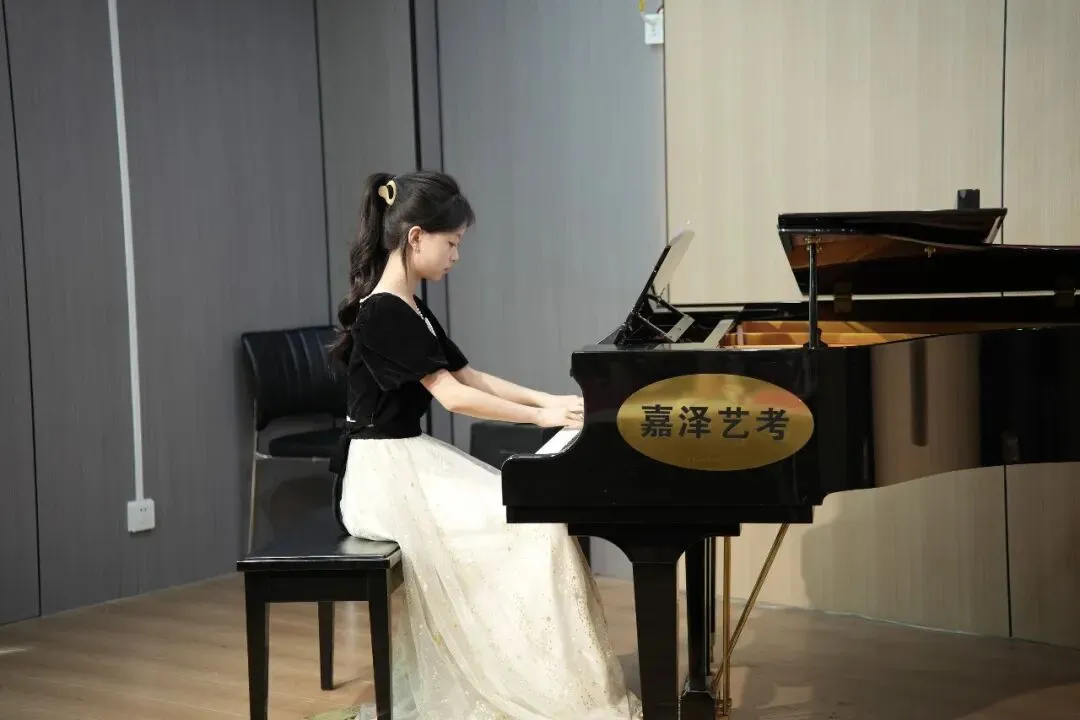 月考|嘉泽艺考七月份专业课模拟考顺利举行-第119张图片-四季读书网 月考|嘉泽艺考七月份专业课模拟考顺利举行-第119张图片-四季读书网