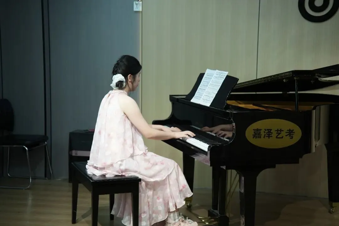 月考|嘉泽艺考七月份专业课模拟考顺利举行-第133张图片-四季读书网 月考|嘉泽艺考七月份专业课模拟考顺利举行-第133张图片-四季读书网