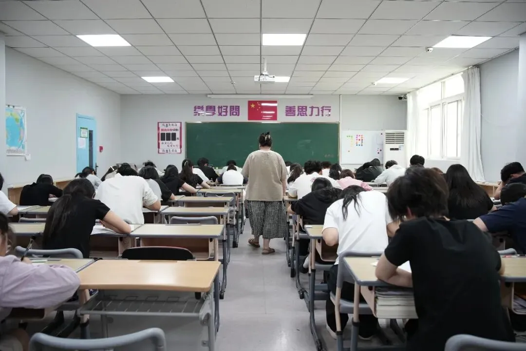 月考|嘉泽艺考七月份专业课模拟考顺利举行-第135张图片-四季读书网 月考|嘉泽艺考七月份专业课模拟考顺利举行-第135张图片-四季读书网