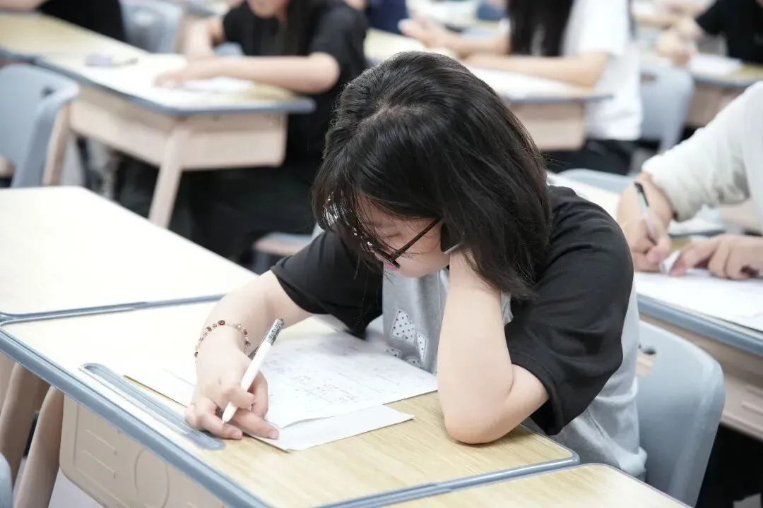 月考|嘉泽艺考七月份专业课模拟考顺利举行-第138张图片-四季读书网 月考|嘉泽艺考七月份专业课模拟考顺利举行-第138张图片-四季读书网