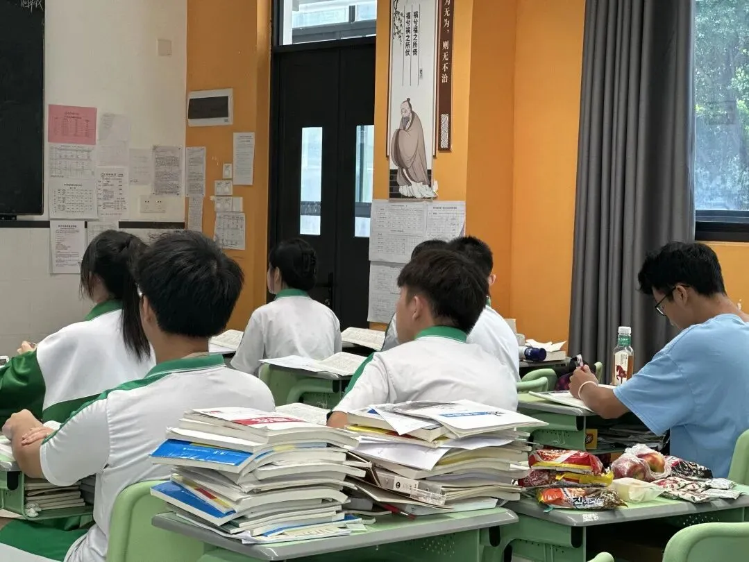 中考复读机构怎么选?广州侨升复读学校中考复读班招生简章-第59张图片-四季读书网