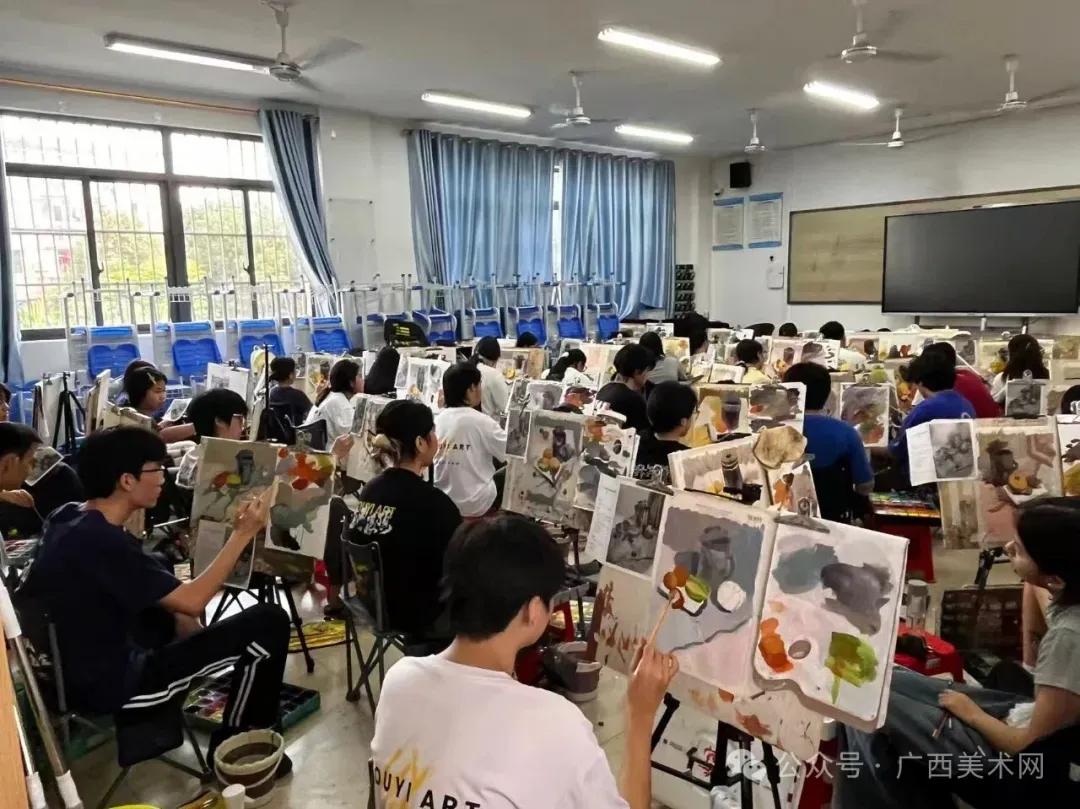 考试通知 | 2026年广西美术模拟考试安排-第20张图片-四季读书网 考试通知 | 2026年广西美术模拟考试安排-第20张图片-四季读书网