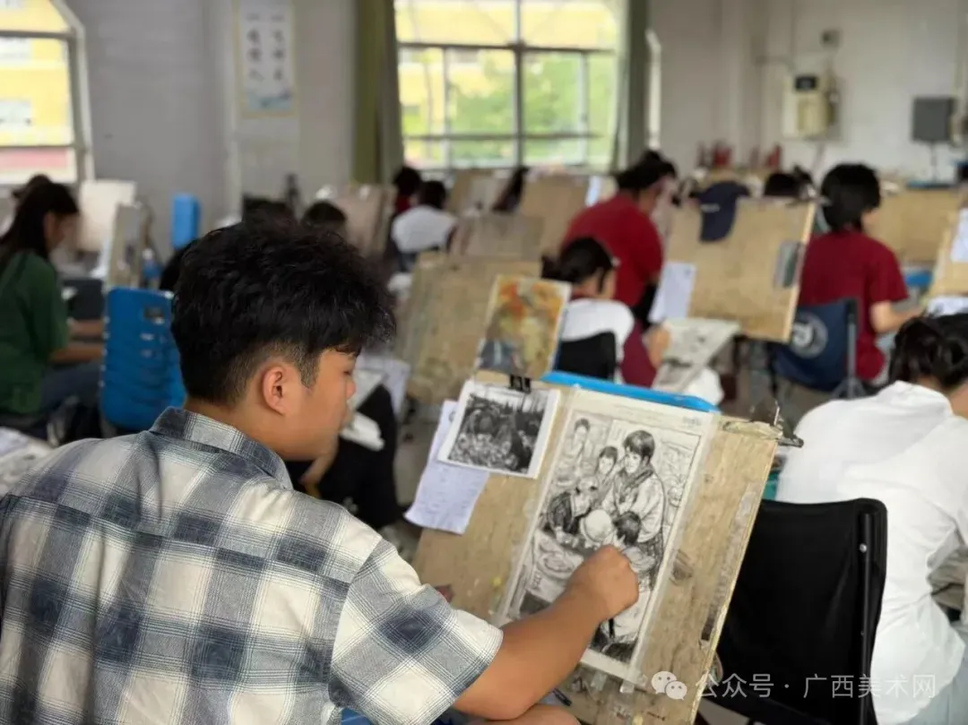 考试通知 | 2026年广西美术模拟考试安排-第39张图片-四季读书网 考试通知 | 2026年广西美术模拟考试安排-第39张图片-四季读书网