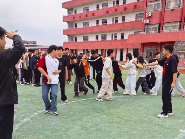 精工育人,筑梦中考|北大金秋附属东临学校初中部新生咨询通道开启-第32张图片-四季读书网