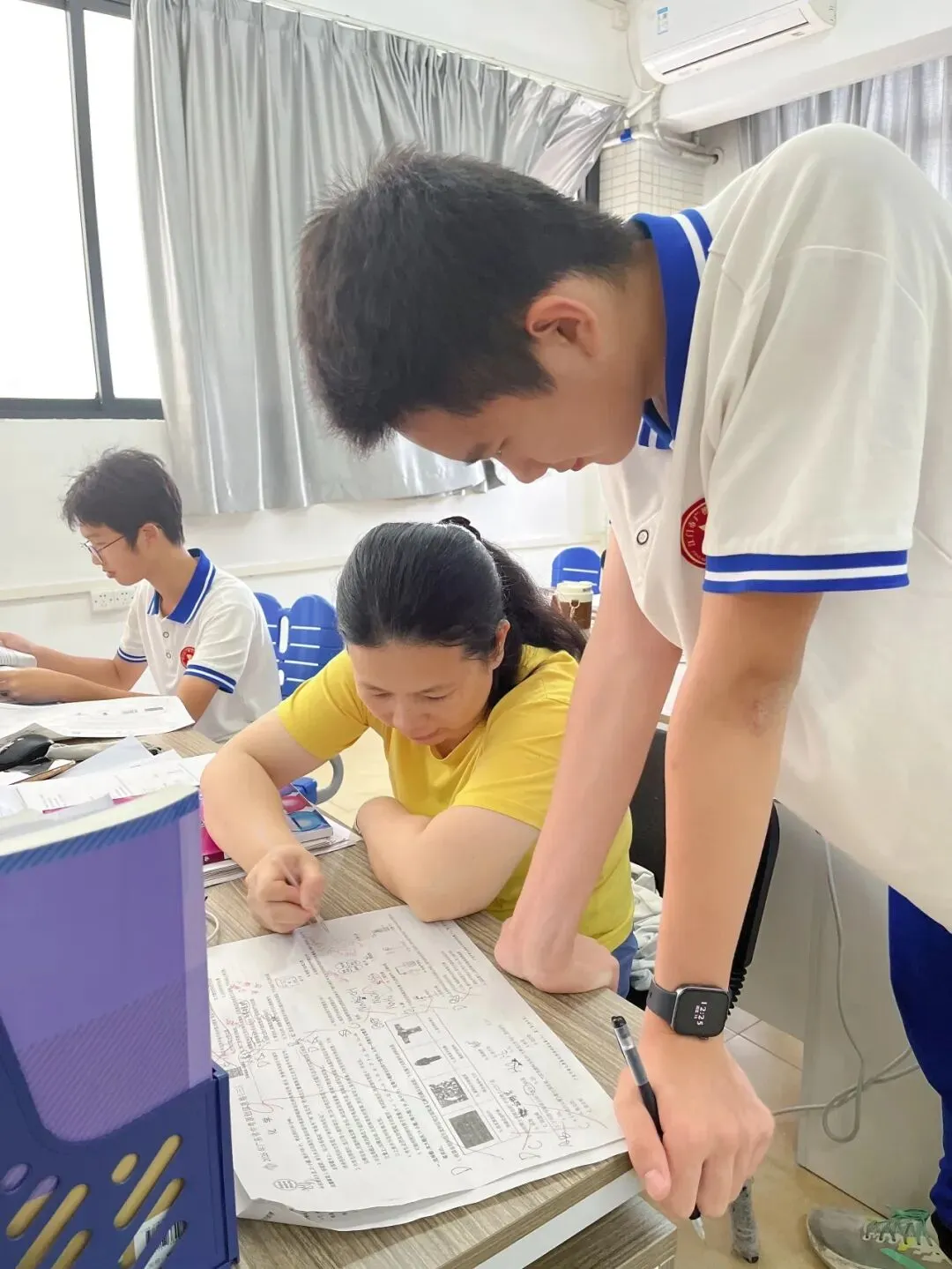 中考近三成学生达江门一中录取条件,这所学校如何实现逆袭?-第4张图片-四季读书网 中考近三成学生达江门一中录取条件,这所学校如何实现逆袭?-第4张图片-四季读书网