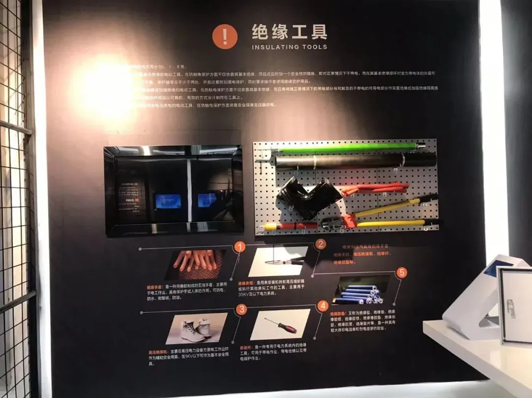 福州安全生产教育考试基地:用模拟体验把安全知识变成肌肉记忆-第24张图片-四季读书网 福州安全生产教育考试基地:用模拟体验把安全知识变成肌肉记忆-第24张图片-四季读书网