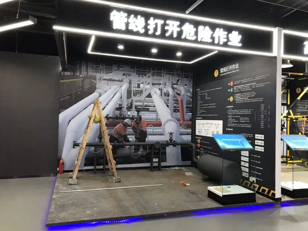 福州安全生产教育考试基地:用模拟体验把安全知识变成肌肉记忆-第42张图片-四季读书网 福州安全生产教育考试基地:用模拟体验把安全知识变成肌肉记忆-第42张图片-四季读书网