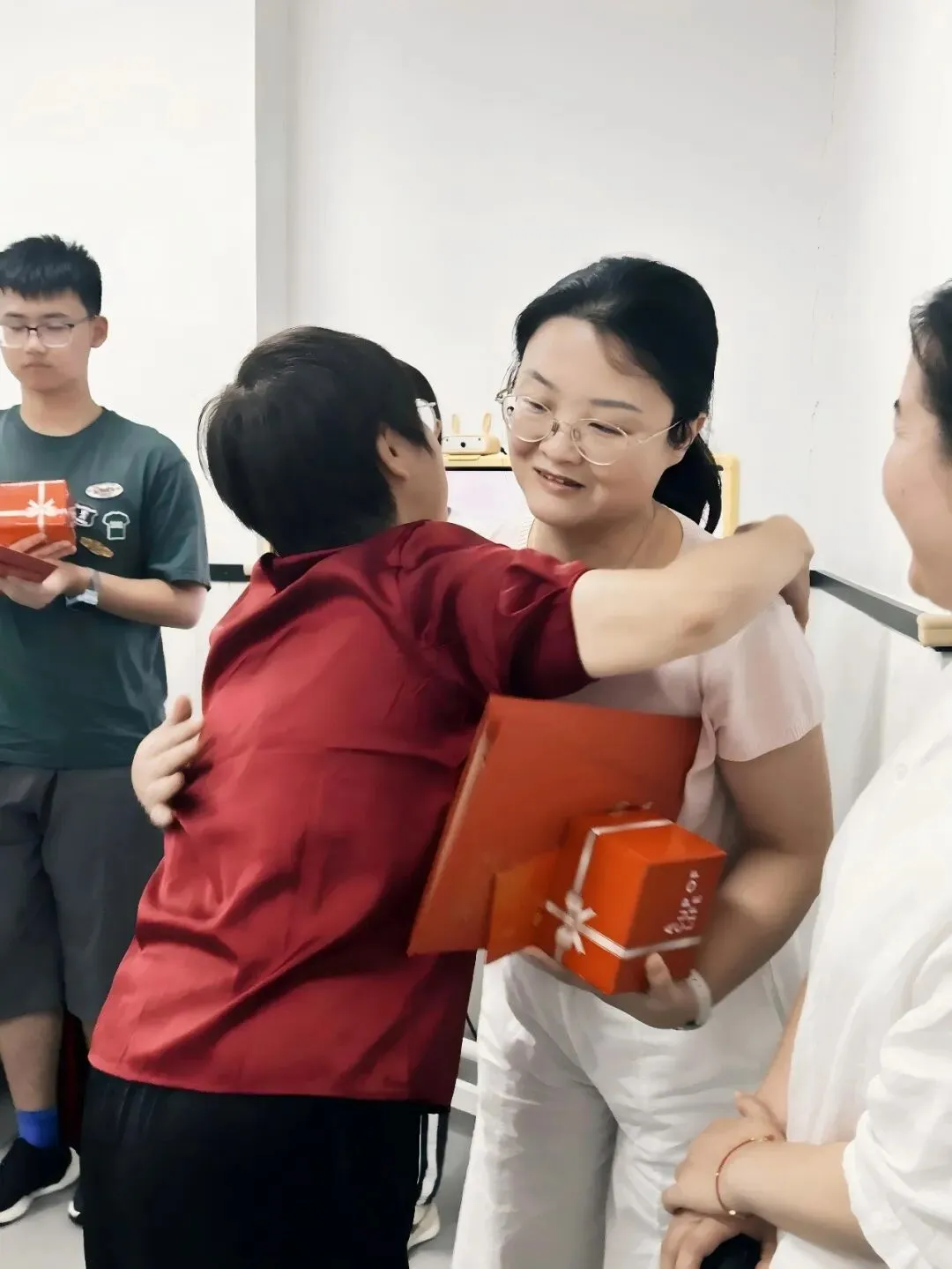 2026中考喜报|这一届启英孩子,英语A+真不少-第13张图片-四季读书网