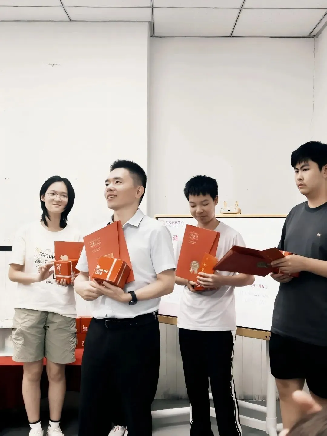 2026中考喜报|这一届启英孩子,英语A+真不少-第20张图片-四季读书网