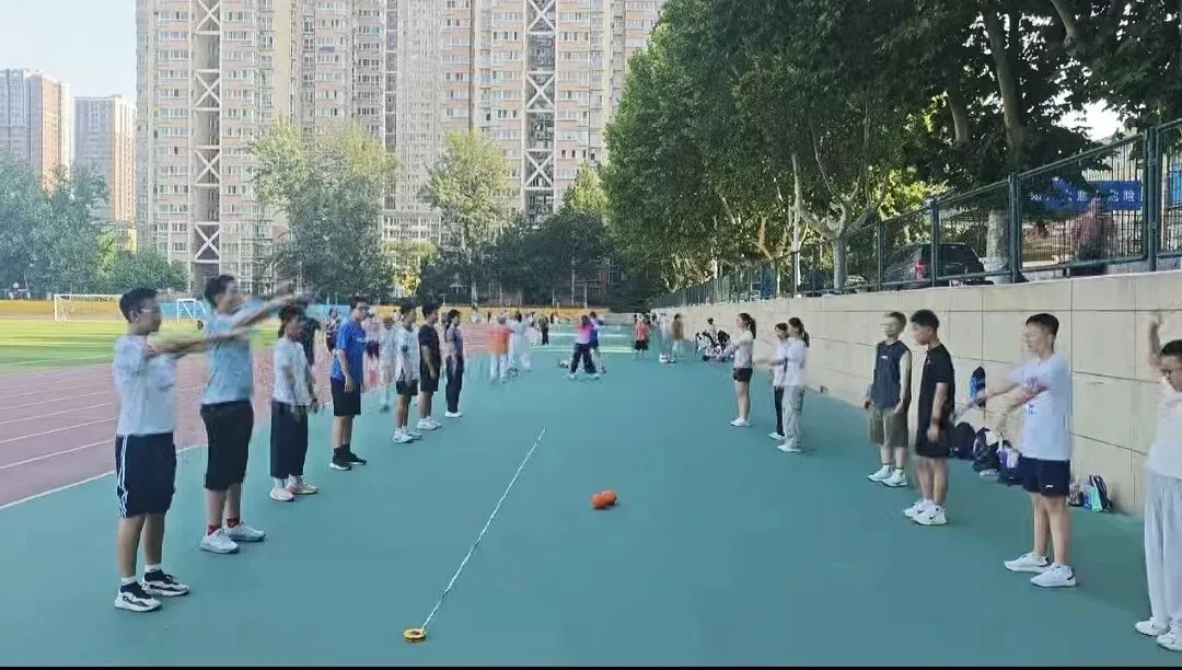 八月盛夏,汗水为证|西安飞翔中考体育暑期训练纪实-第12张图片-四季读书网