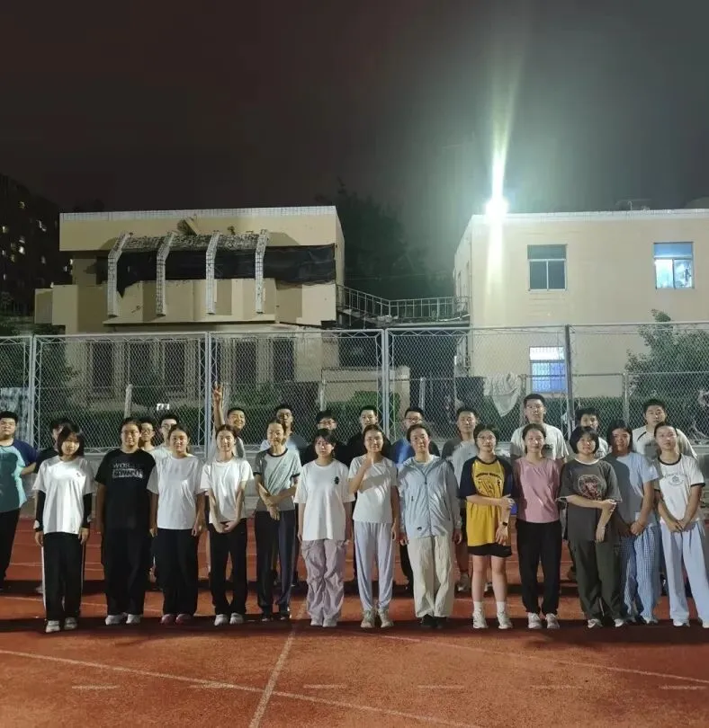 八月盛夏,汗水为证|西安飞翔中考体育暑期训练纪实-第26张图片-四季读书网