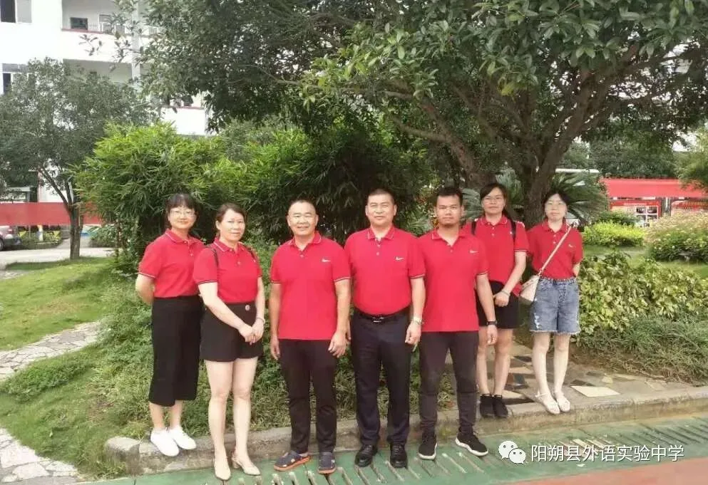 加油吧,少年!——阳朔县外语实验中学中考进行时-第8张图片-四季读书网 加油吧,少年!——阳朔县外语实验中学中考进行时-第8张图片-四季读书网