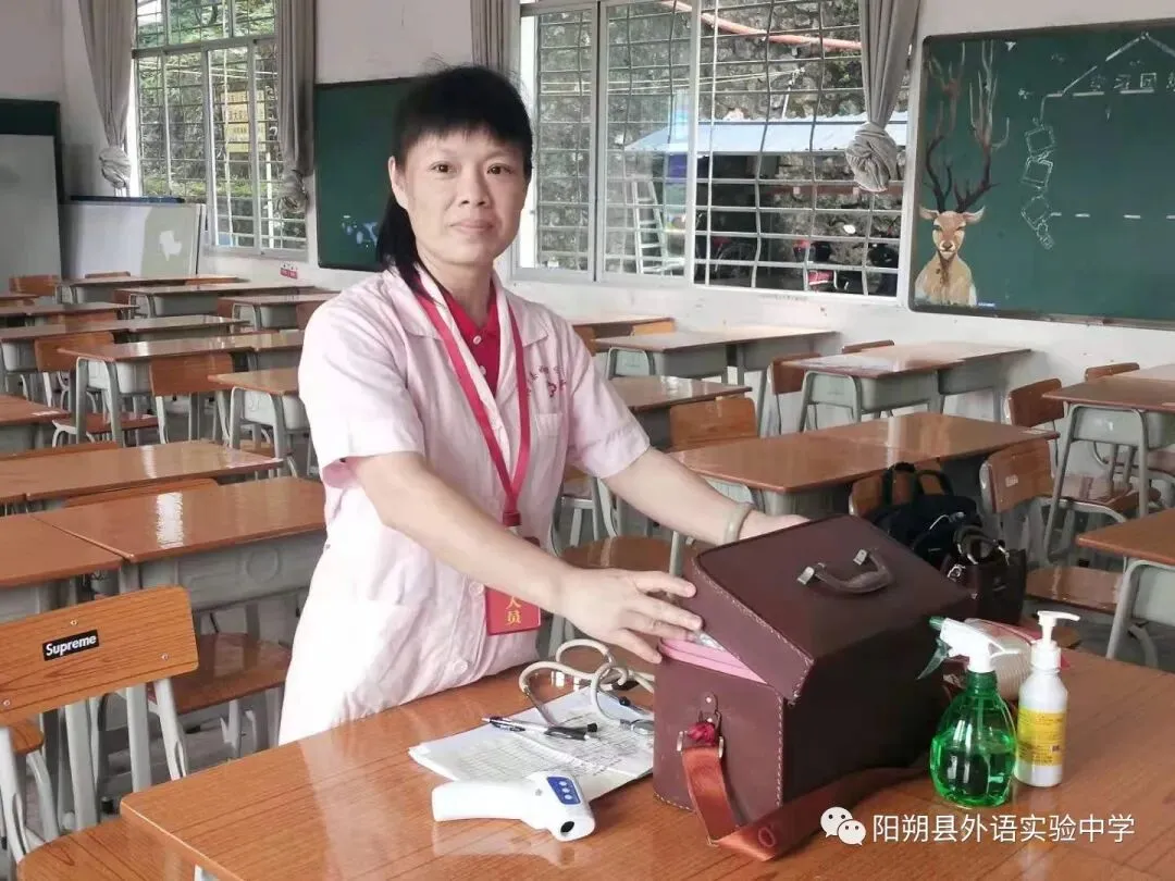 加油吧,少年!——阳朔县外语实验中学中考进行时-第9张图片-四季读书网 加油吧,少年!——阳朔县外语实验中学中考进行时-第9张图片-四季读书网