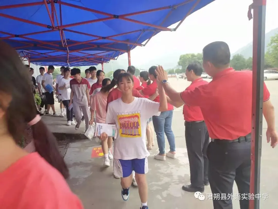 加油吧,少年!——阳朔县外语实验中学中考进行时-第18张图片-四季读书网 加油吧,少年!——阳朔县外语实验中学中考进行时-第18张图片-四季读书网