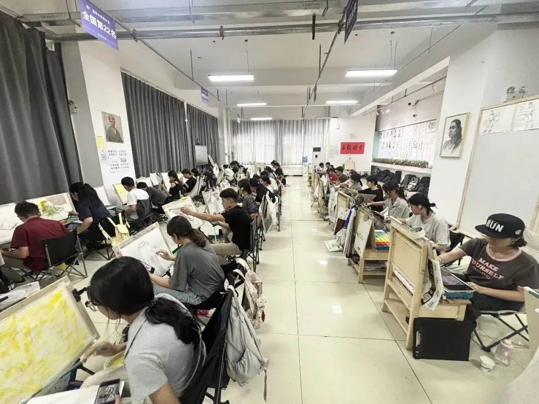 模考收官|以实战淬炼功底,为艺考蓄力前行-第12张图片-四季读书网