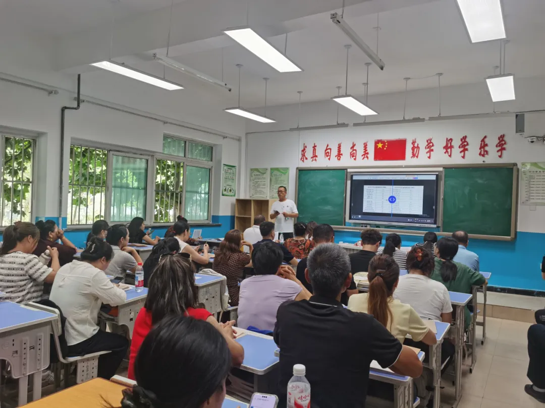 同心聚力战中考,家校携手启新程-----库车市第三中学九年级新学期第一次家长会-第27张图片-四季读书网