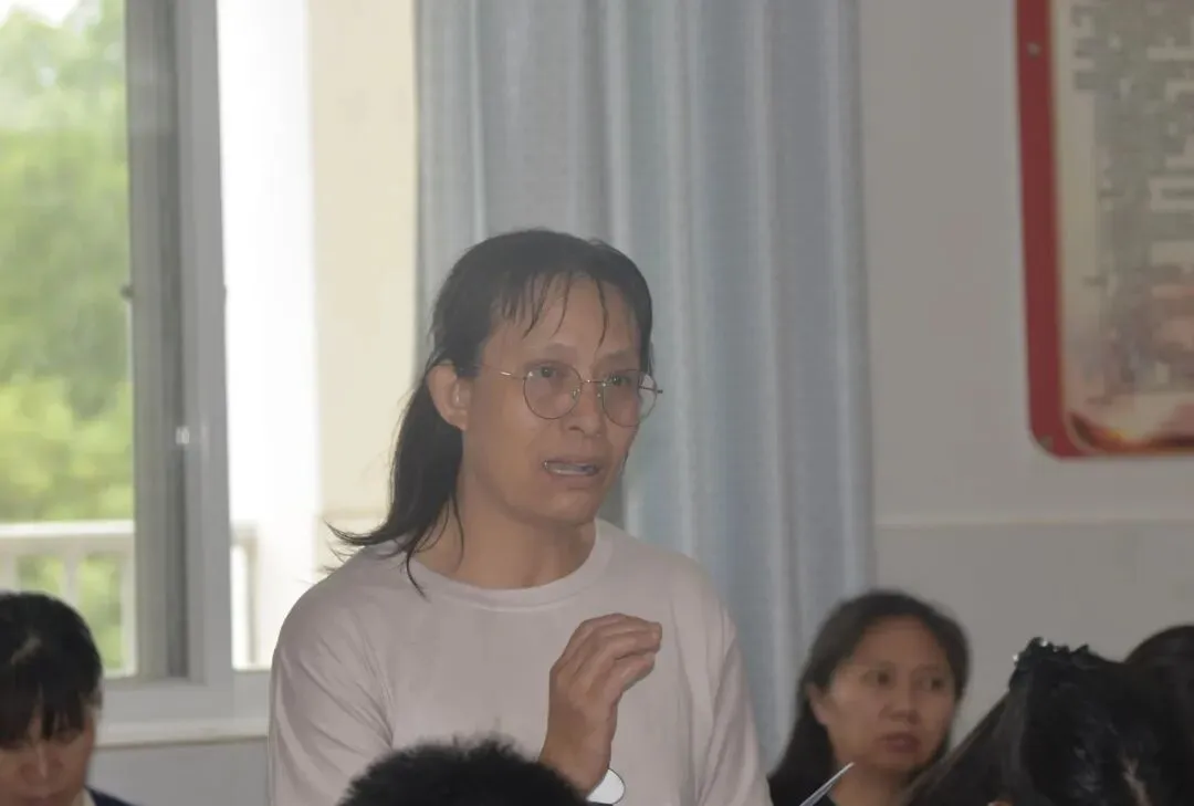 曲江中学教育集团召开2025年中考一模质量分析会-第7张图片-四季读书网