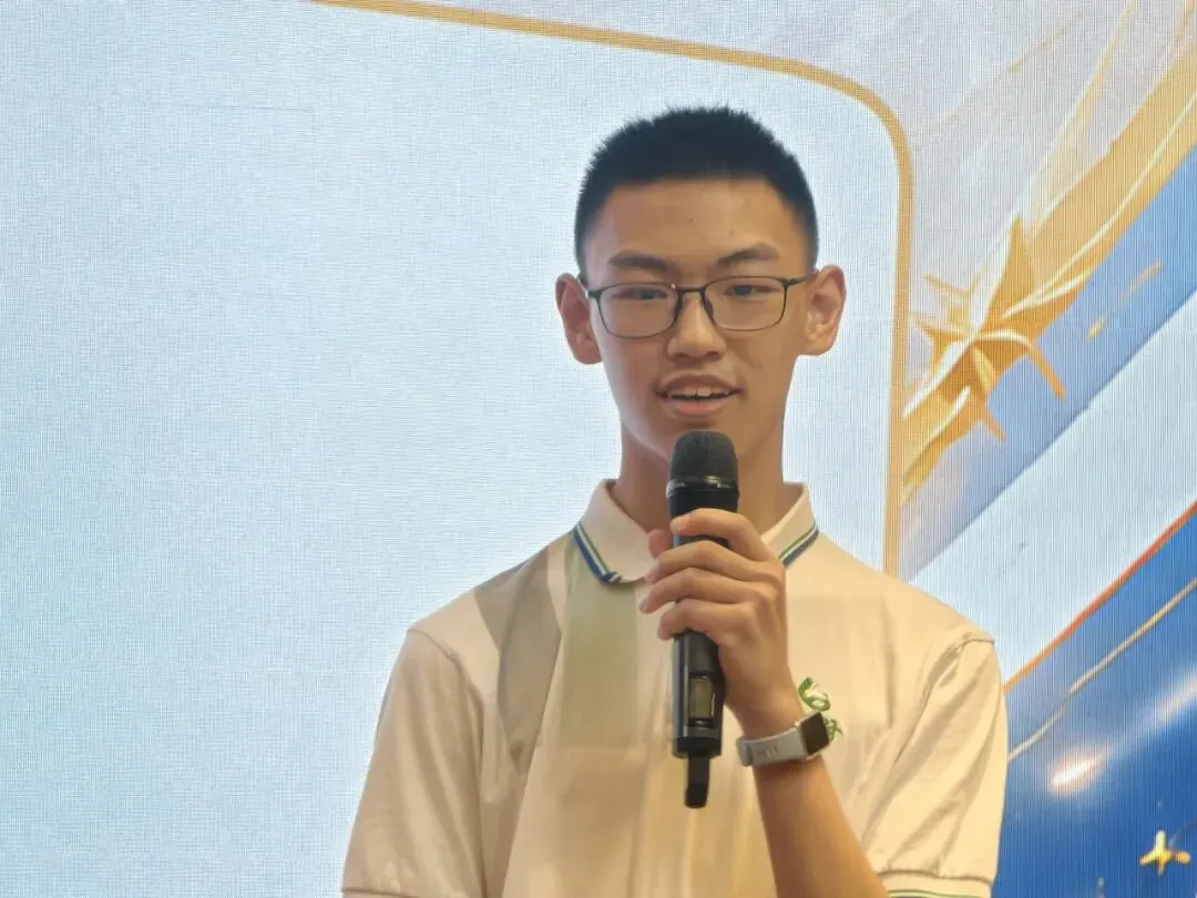 “谦”寻诗意,终见满分②——中考语文120的诗词品读之路-第33张图片-四季读书网 “谦”寻诗意,终见满分②——中考语文120的诗词品读之路-第33张图片-四季读书网