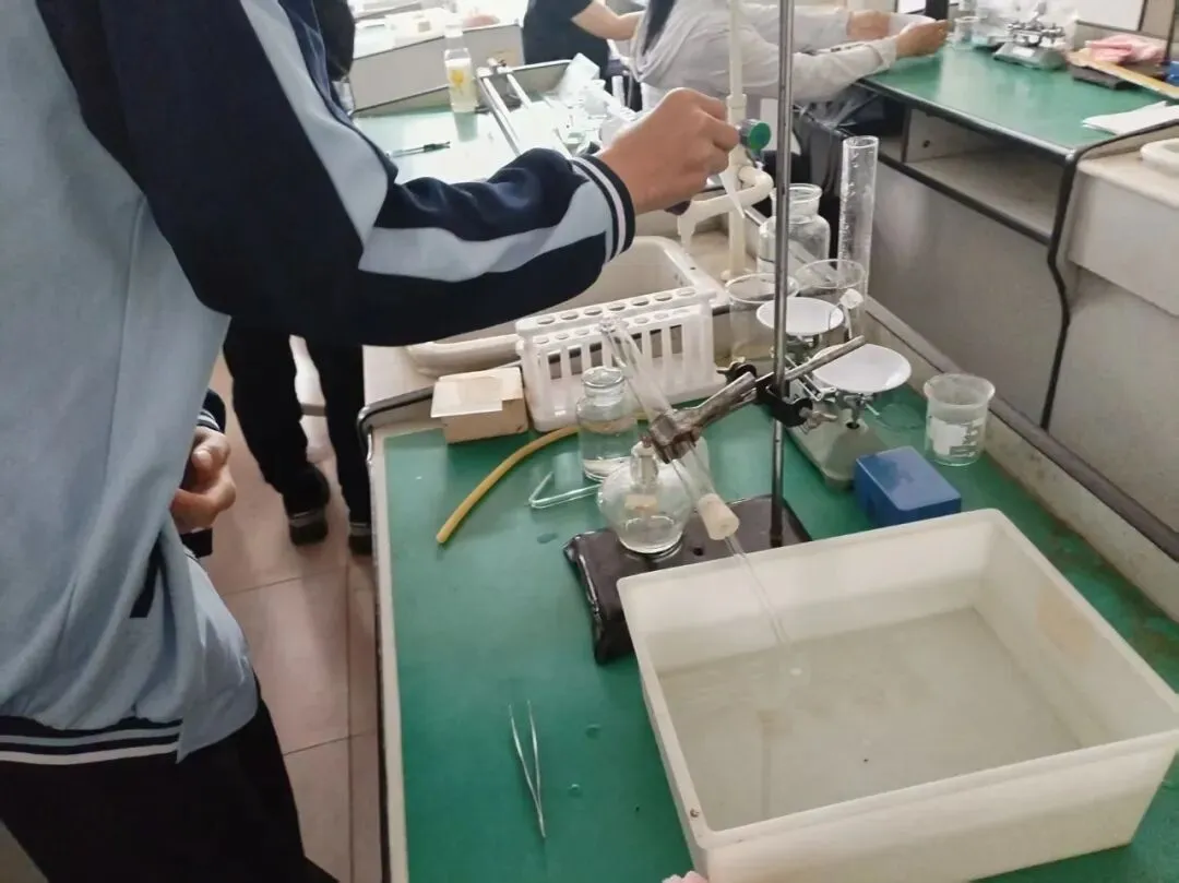 2026年中考理化生实验操作考试反思与教学优化路径探析 王丽红  蠡县教师发展中心-第1张图片-四季读书网