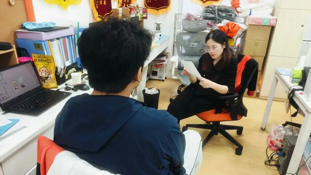 中考滑档之后,他用一年考进了卢湾高级-第4张图片-四季读书网
