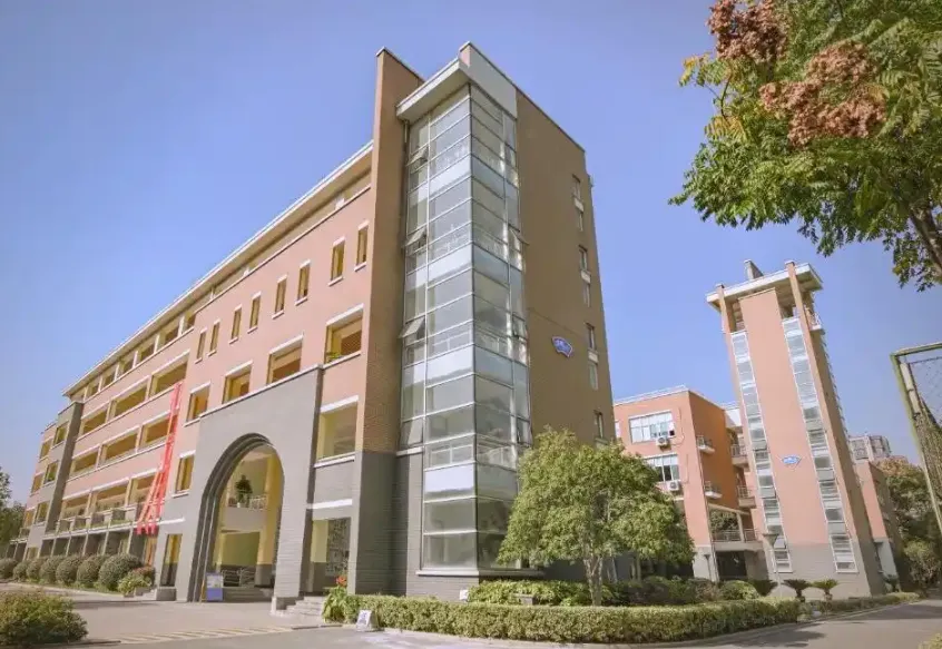拱墅区火到一表生都会调剂的中学,今年中考成绩稳定发挥-第3张图片-四季读书网