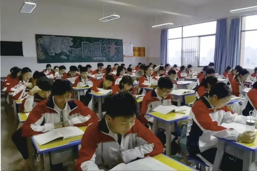 曲靖这名校中考上线率100%!秋季招生倒计时...-第46张图片-四季读书网 曲靖这名校中考上线率100%!秋季招生倒计时...-第46张图片-四季读书网