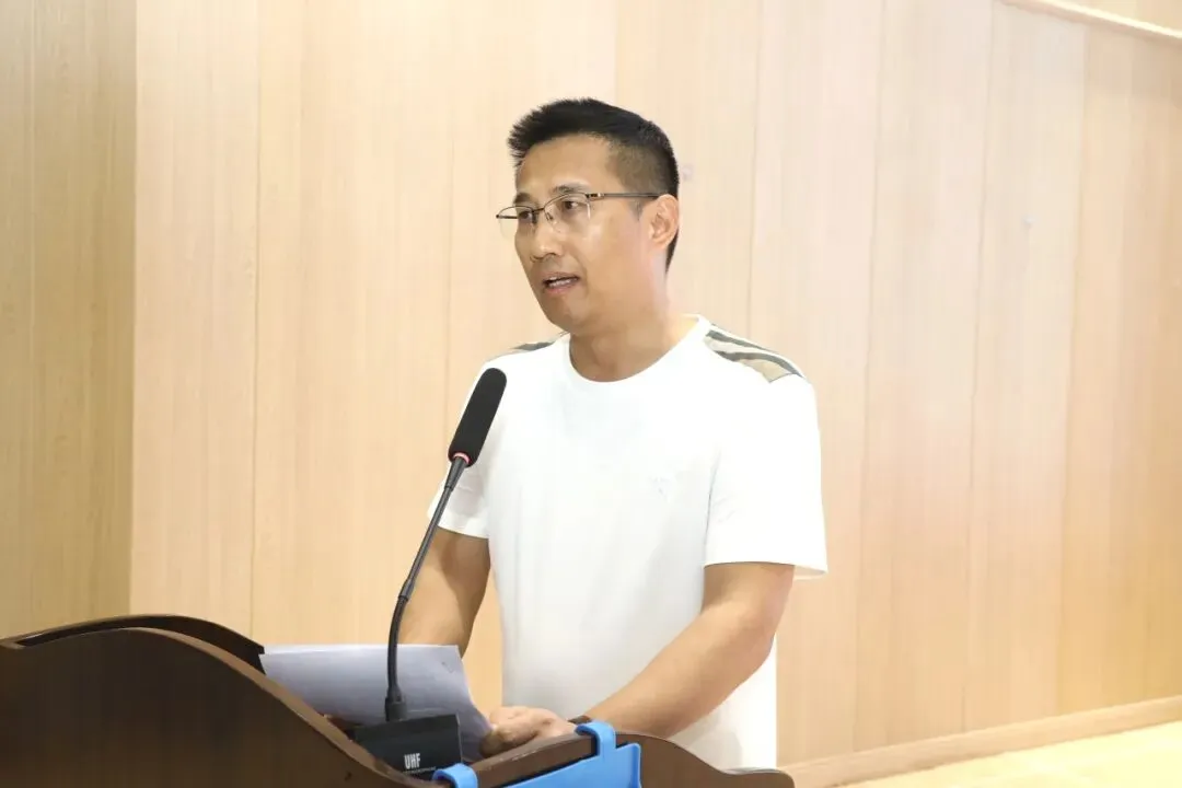 【头条】翔云镇举行2026年中考、高考优秀学子颁奖大会-第4张图片-四季读书网 【头条】翔云镇举行2026年中考、高考优秀学子颁奖大会-第4张图片-四季读书网