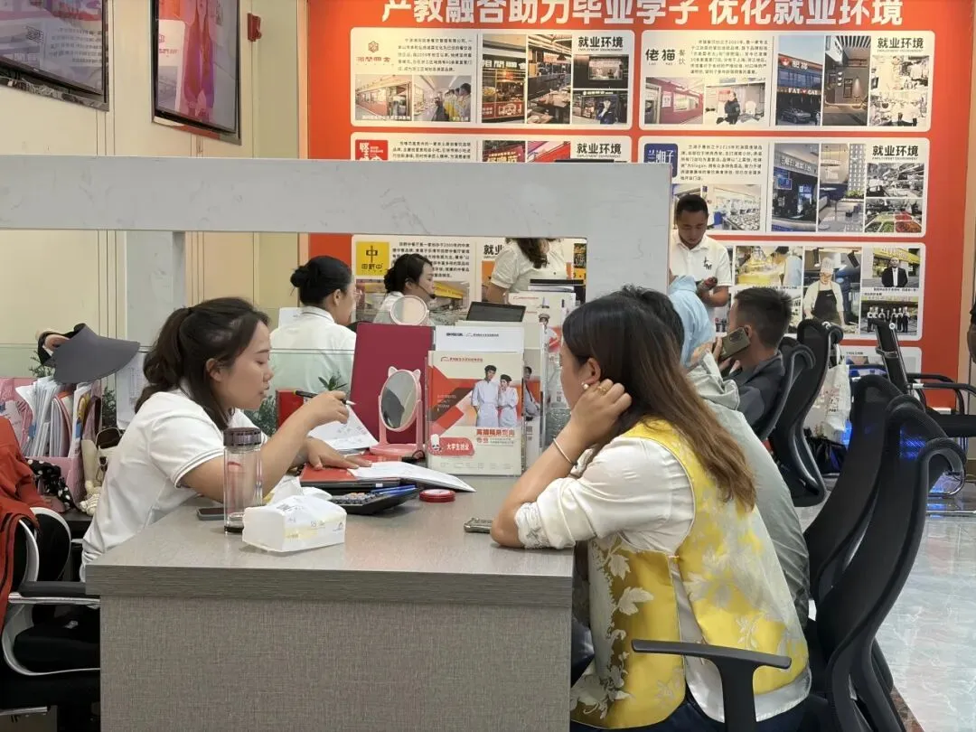 2026贵阳中考分数线、一分一段表公布!-第2张图片-四季读书网 2026贵阳中考分数线、一分一段表公布!-第2张图片-四季读书网
