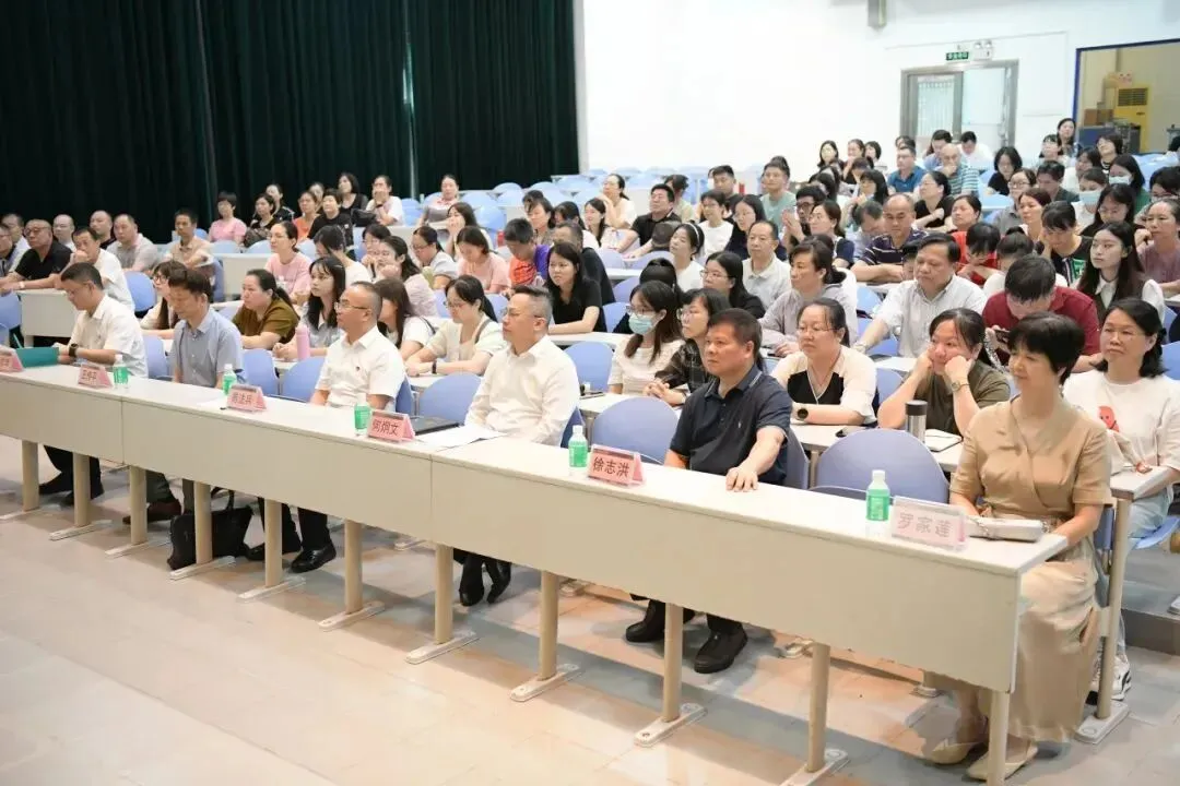 中考最高770+ 白云老牌民办华新学校,换帅后都有哪些新动作-第8张图片-四季读书网