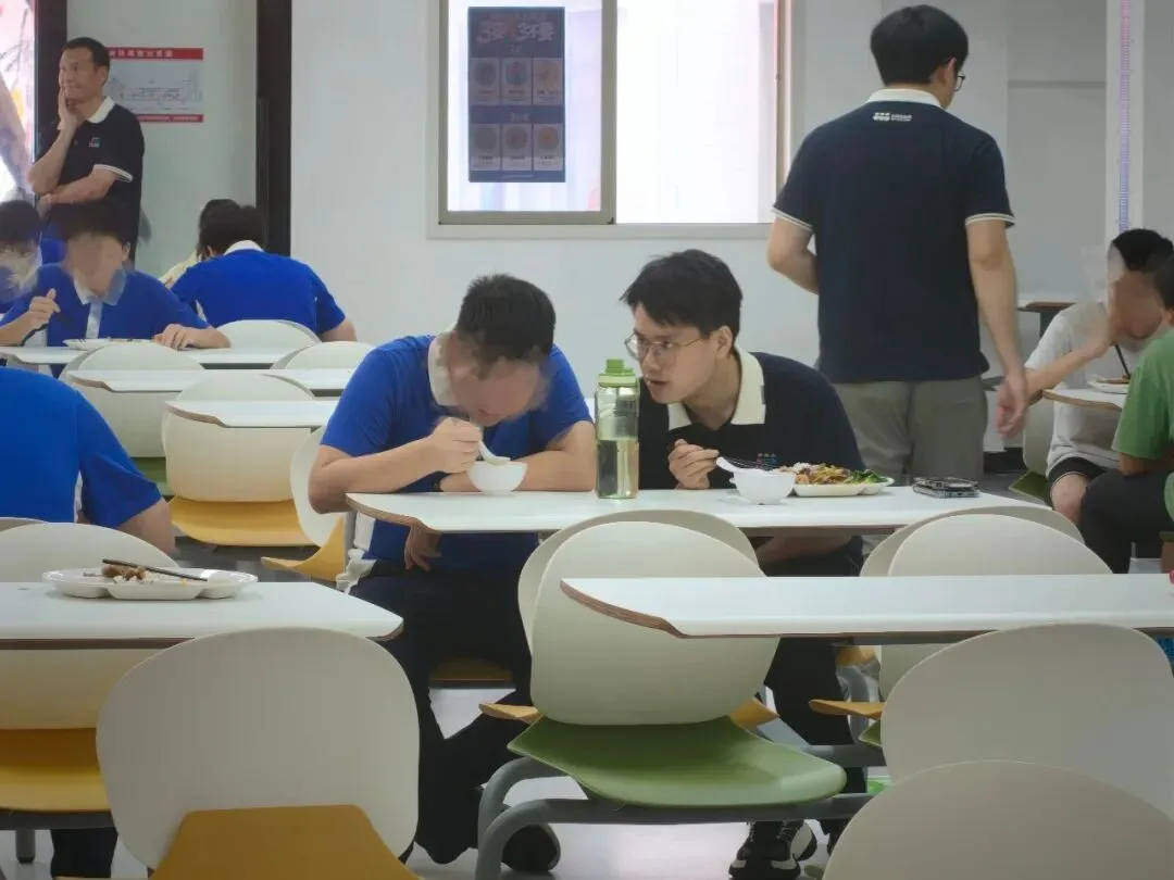 深圳中考离公办线差了几分,要不要中考复读?-第6张图片-四季读书网