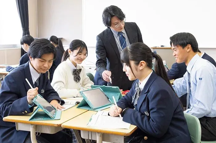 【直播回放】去日本读高中考大学,是不是考不过日本学生?-第3张图片-四季读书网 【直播回放】去日本读高中考大学,是不是考不过日本学生?-第3张图片-四季读书网