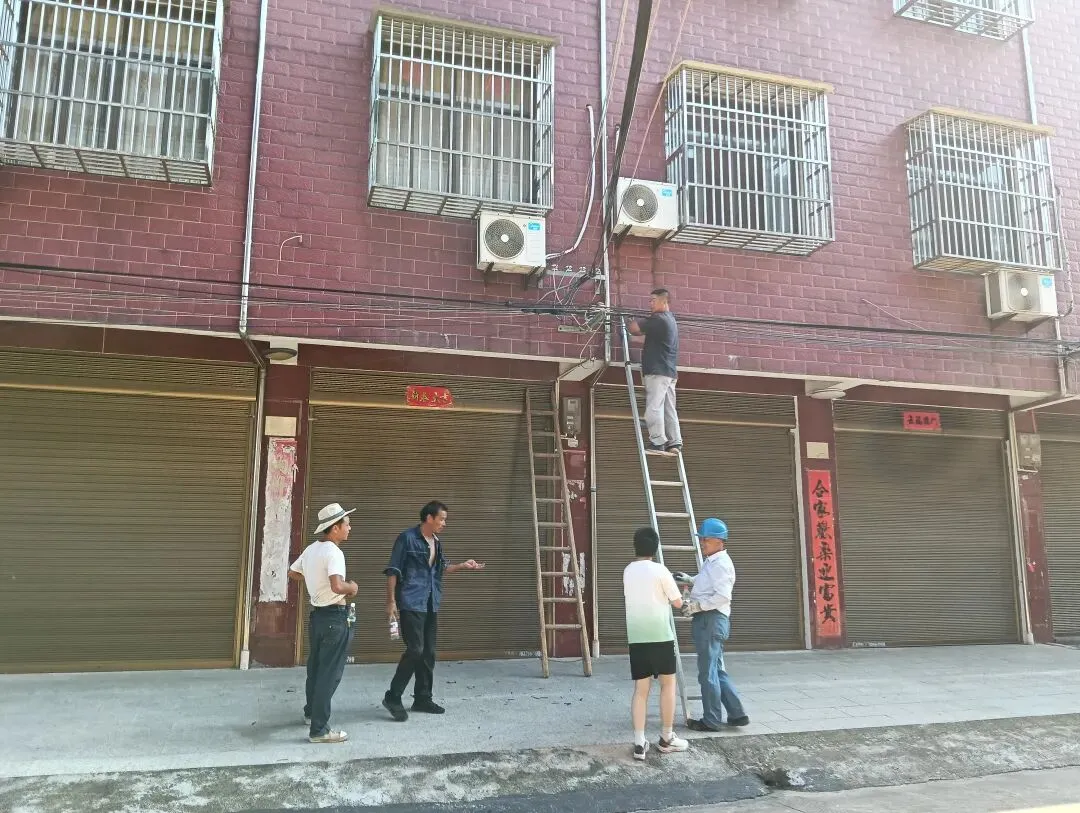 中考之后,少年善意最动人,妈妈记录这份珍贵的成长!-第1张图片-四季读书网
