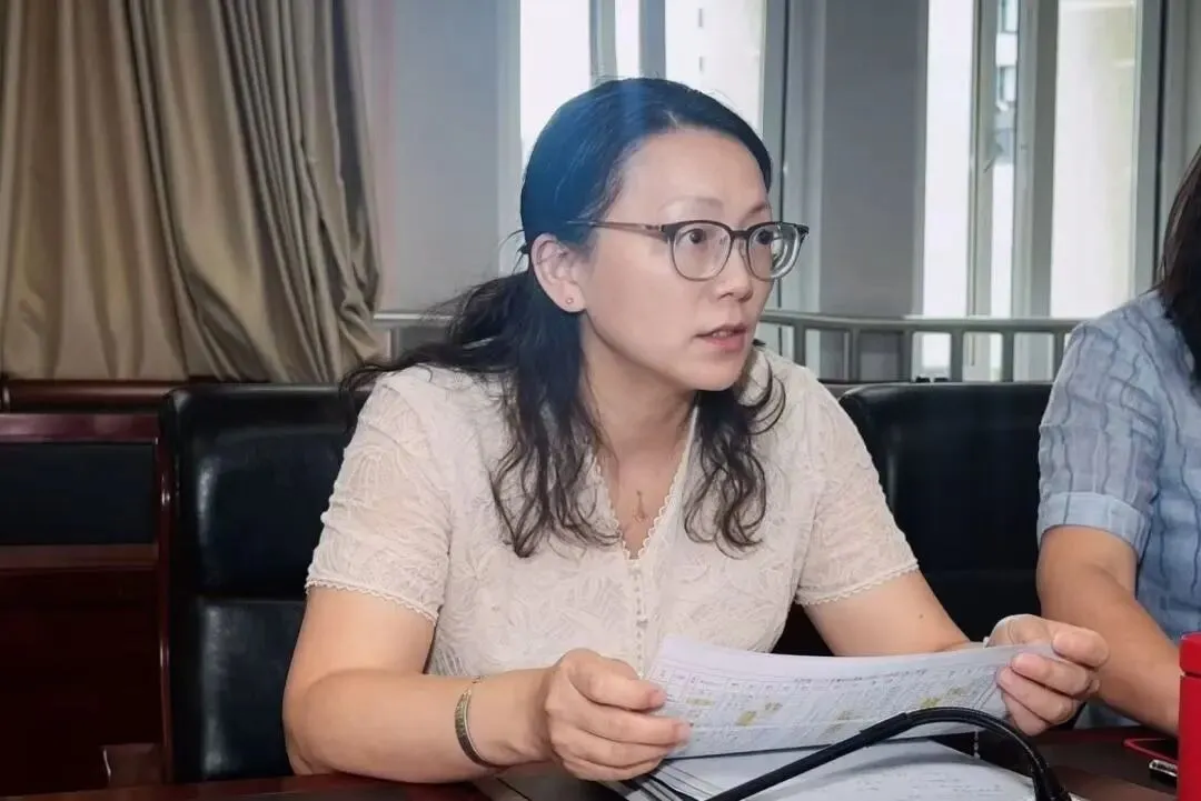拾悟教科研㊱|凝心聚力 精准破局 决胜中考——2027届初三质量提升小组会议-第12张图片-四季读书网 拾悟教科研㊱|凝心聚力 精准破局 决胜中考——2027届初三质量提升小组会议-第12张图片-四季读书网
