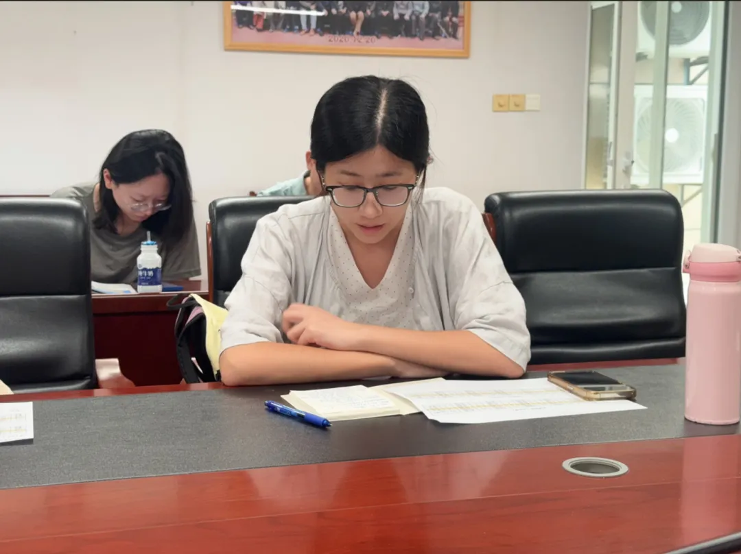 拾悟教科研㊱|凝心聚力 精准破局 决胜中考——2027届初三质量提升小组会议-第16张图片-四季读书网 拾悟教科研㊱|凝心聚力 精准破局 决胜中考——2027届初三质量提升小组会议-第16张图片-四季读书网