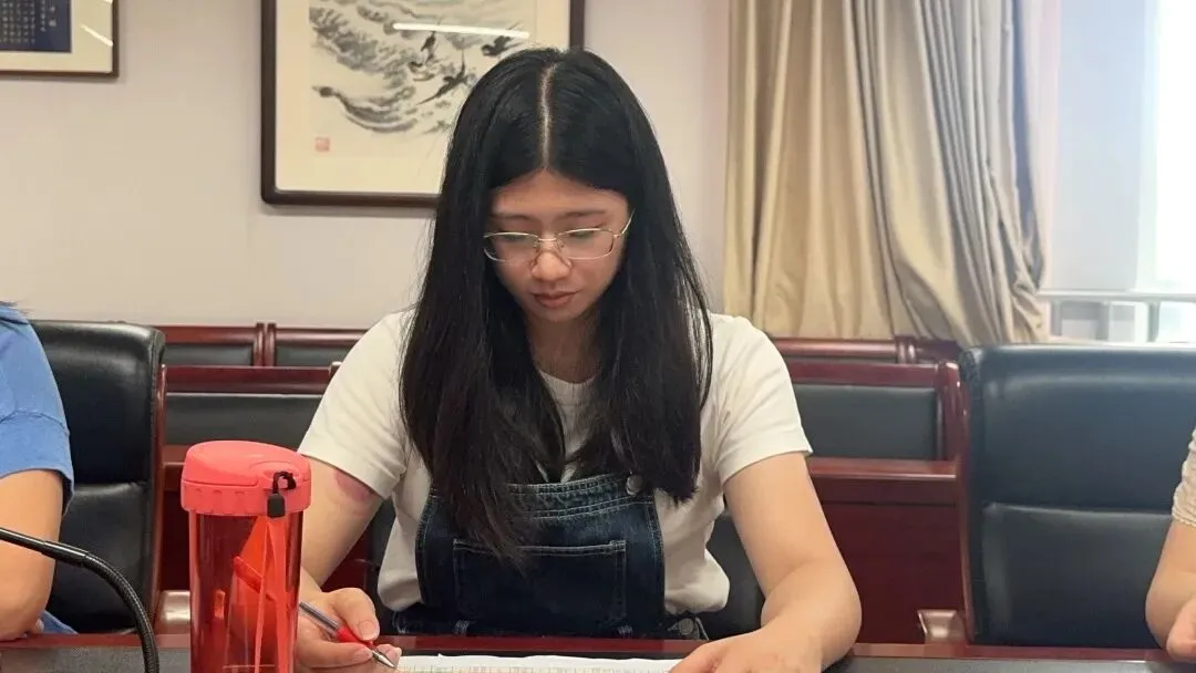 拾悟教科研㊱|凝心聚力 精准破局 决胜中考——2027届初三质量提升小组会议-第19张图片-四季读书网 拾悟教科研㊱|凝心聚力 精准破局 决胜中考——2027届初三质量提升小组会议-第19张图片-四季读书网