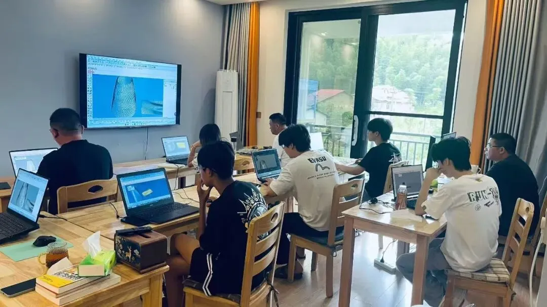 中考高考落榜之后,普通家庭孩子该如何破局?-第7张图片-四季读书网 中考高考落榜之后,普通家庭孩子该如何破局?-第7张图片-四季读书网