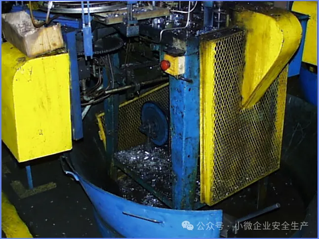 安全员模拟考试试卷(三)-第26张图片-四季读书网 安全员模拟考试试卷(三)-第26张图片-四季读书网