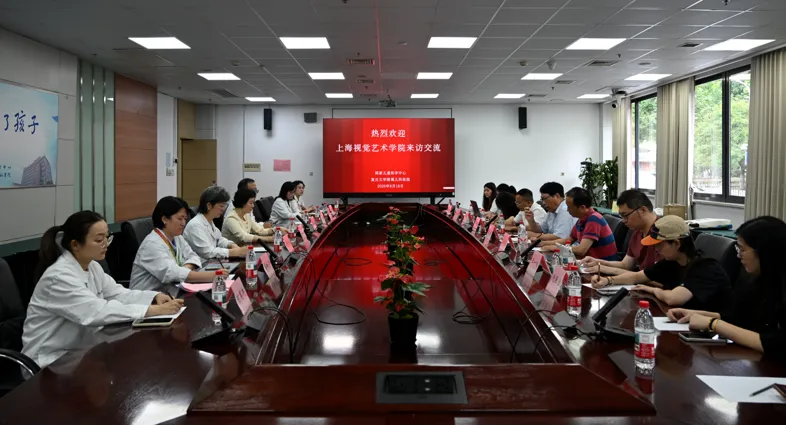 真题真做,艺医融合再结硕果——“梦想医学院”儿童生命关怀体验馆正式揭幕-第11张图片-四季读书网 真题真做,艺医融合再结硕果——“梦想医学院”儿童生命关怀体验馆正式揭幕-第11张图片-四季读书网