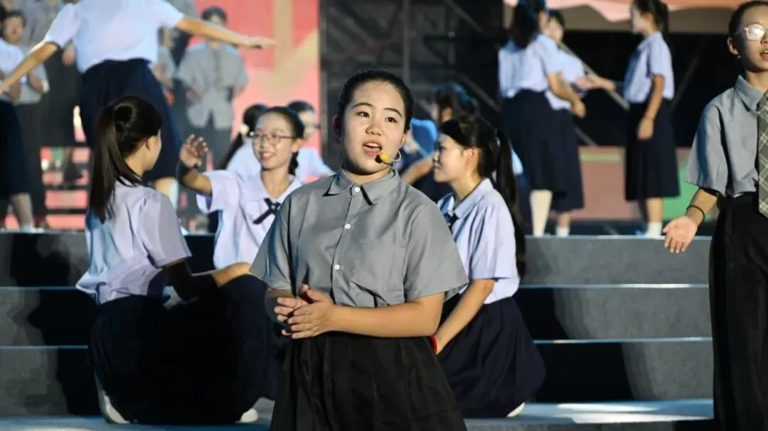【2026暑期欢乐总动员暨中考庆功晚会】-第65张图片-四季读书网 【2026暑期欢乐总动员暨中考庆功晚会】-第65张图片-四季读书网