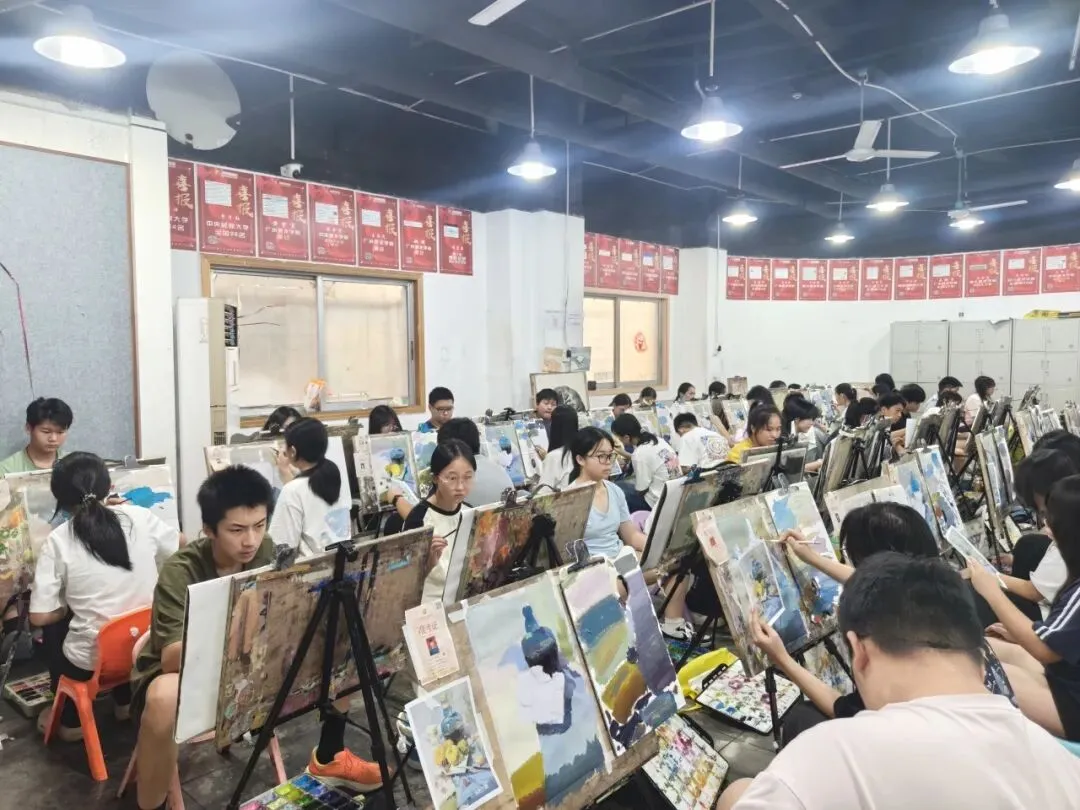 2026初三中考美术班招生简章(秋季周末班)-第3张图片-四季读书网