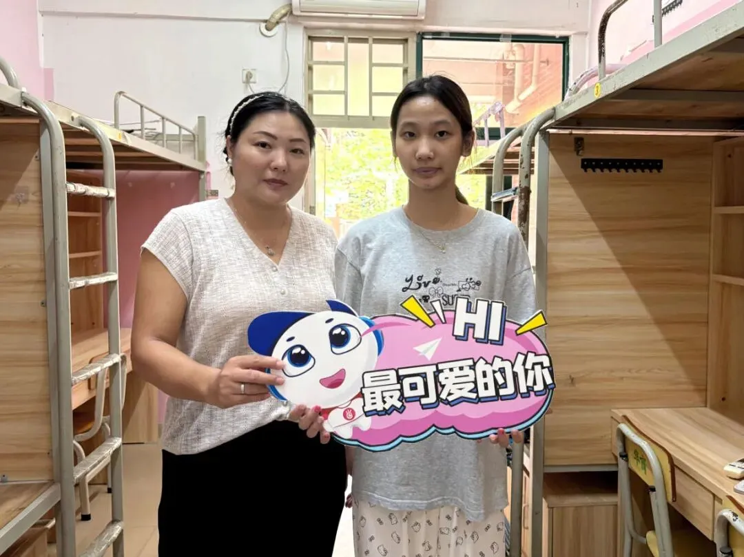 中考不是终点|在华商技工学校,我遇见了属于自己的滚烫未来-第27张图片-四季读书网