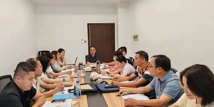 凝心聚力共备战  精准施策迎中考——港北四中教育教学联盟2027届备考闭关研讨会圆满落幕-第36张图片-四季读书网