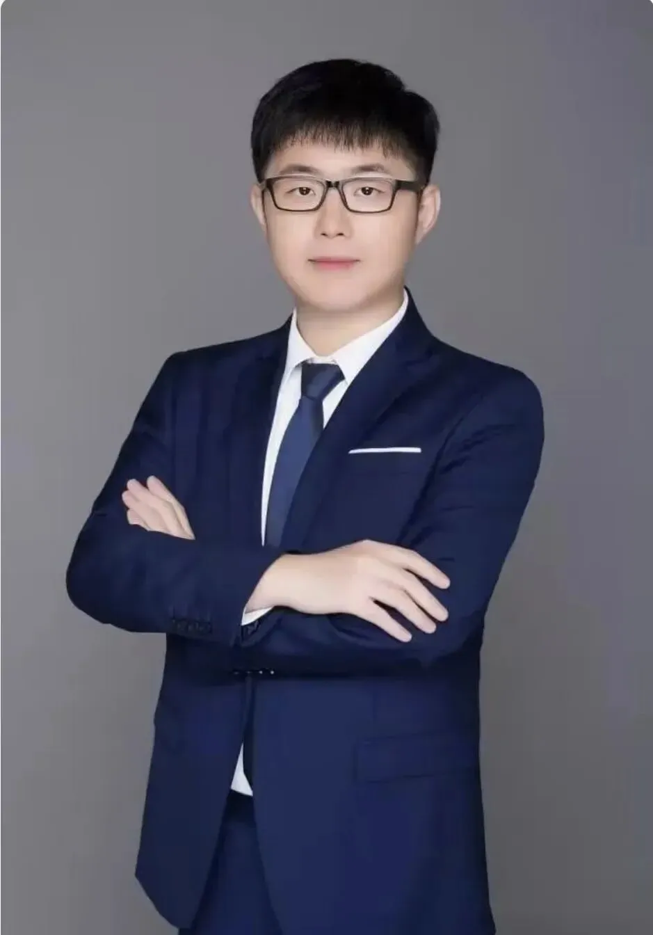第2112期【中考特辑】郭陈阳:月光下的规矩——2026陕西中考下水作文-第15张图片-四季读书网 第2112期【中考特辑】郭陈阳:月光下的规矩——2026陕西中考下水作文-第15张图片-四季读书网