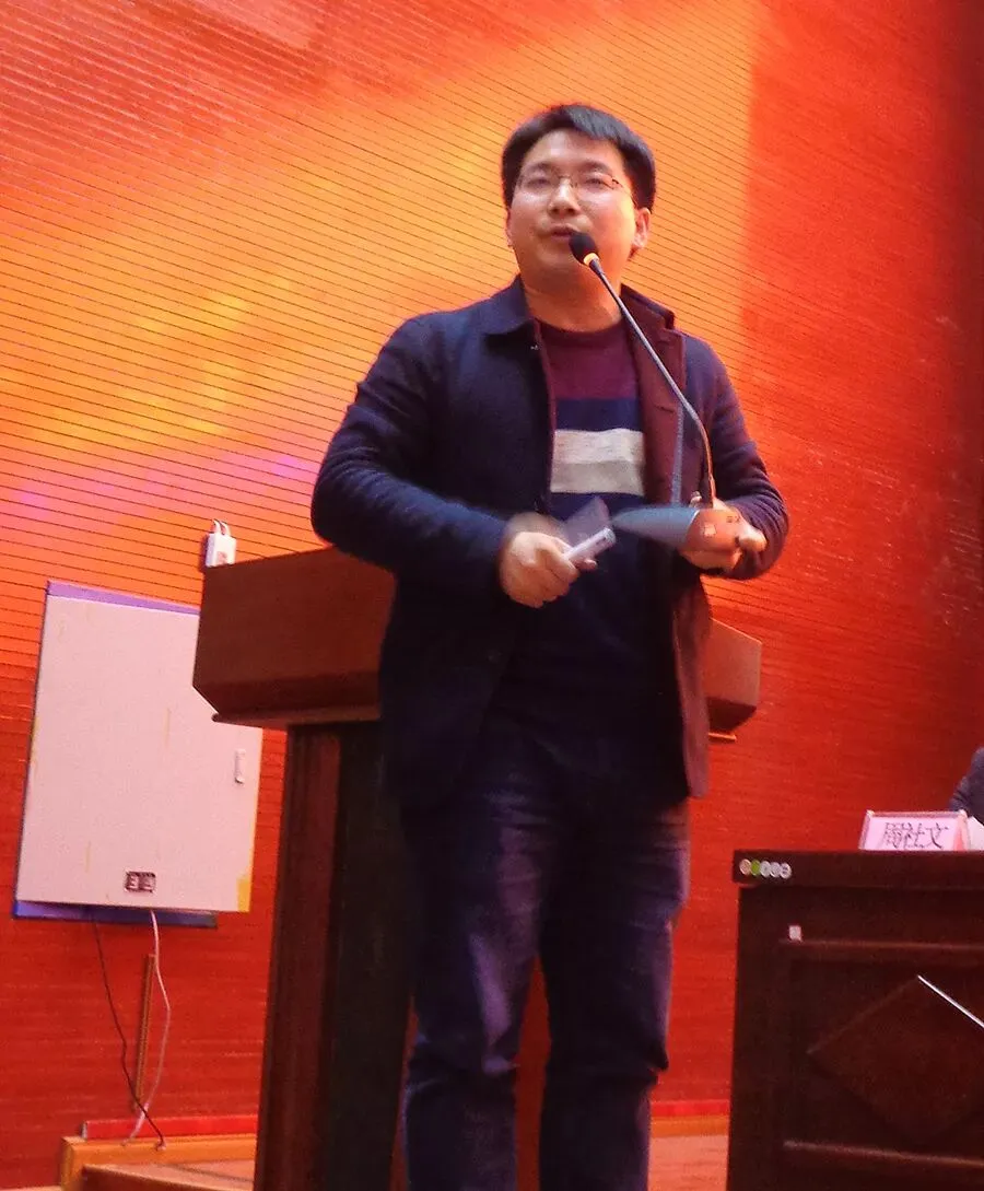 砥砺前行 勇创辉煌——2019年中考冲刺宣誓仪式暨校友基金会颁奖大会-第32张图片-四季读书网 砥砺前行 勇创辉煌——2019年中考冲刺宣誓仪式暨校友基金会颁奖大会-第32张图片-四季读书网